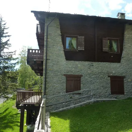 Holiday home Maison Angele